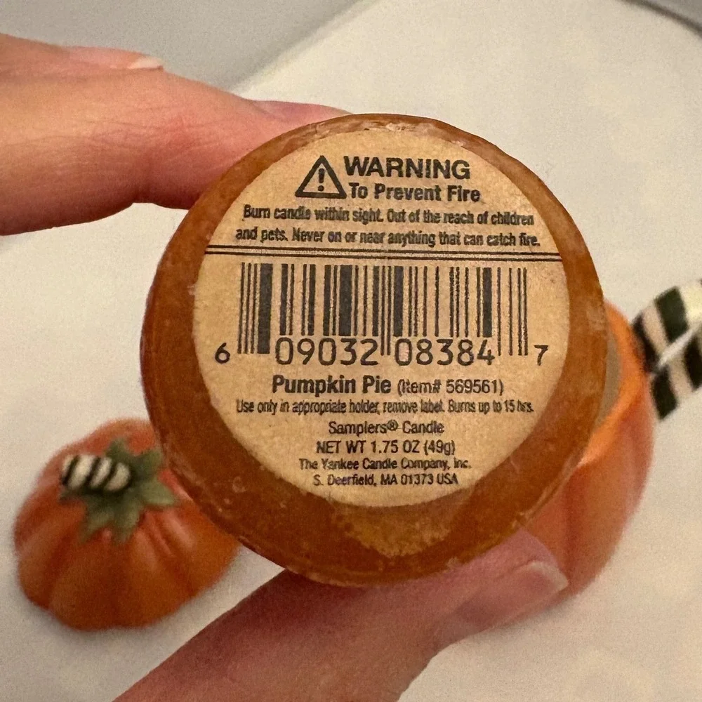 Retired‎ Yankee Candle Pumpkin Pie Ceramic Candle Holder Jar Striped Halloween